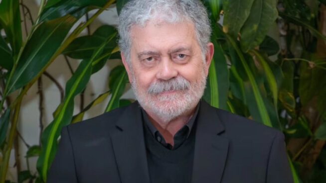 Walter Riso, psicólogo y escritor, sobre la felicidad: «Hay que aprender tres cosas: a perder, tolerar la frustración y que no siempre tenemos las cosas bajo control»