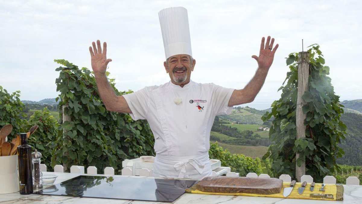 El desayuno especial que Arguiñano toma en su caserío de Zarauz lleva huevo frito: «En un ratito, paseo corto y a cocinar»