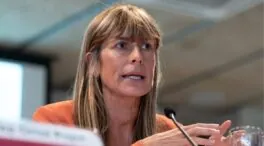 El juez Peinado cita este miércoles a Begoña Gómez para que entregue el pasaporte
