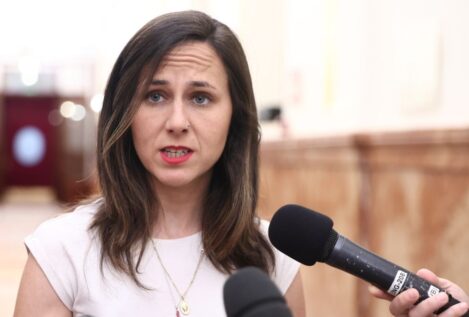 Sumar y Podemos piden al Gobierno que amplíe el plazo para la regularización de inmigrantes