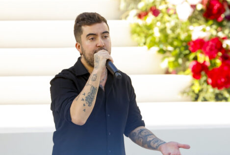 Quién es Beret, el cantante que ha sido detenido por una presunta agresión sexual