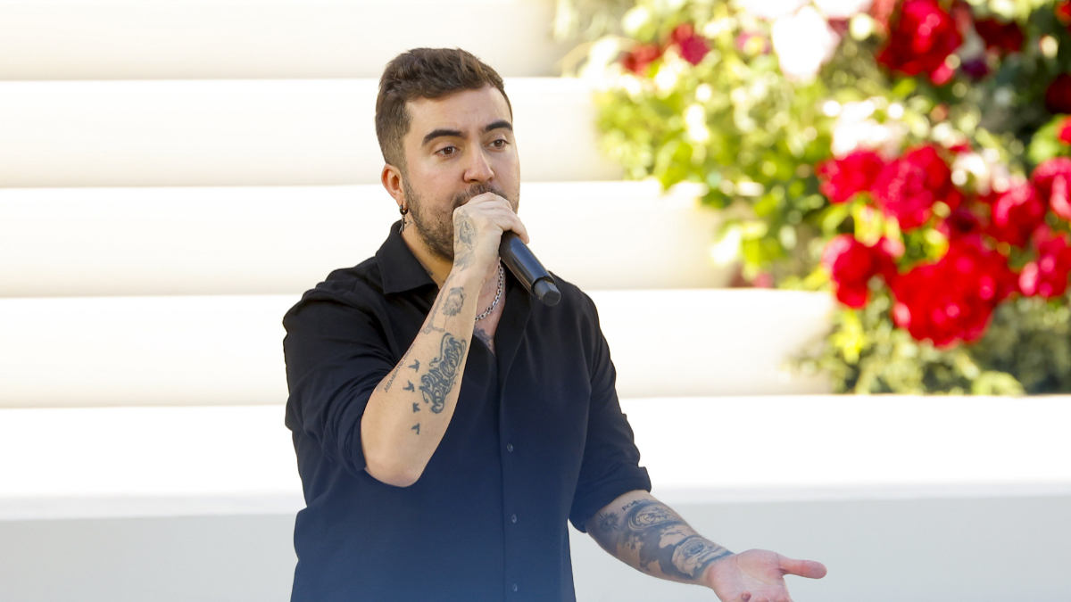 Quién es Beret, el cantante que ha sido detenido por una presunta agresión sexual