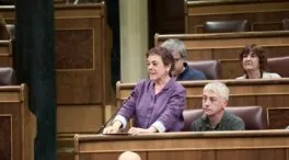 Bildu advierte a Sánchez que no basta con «resistir» y debe actuar ante la corrupción