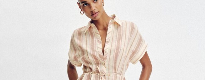Ni flores ni animal print: las cinco blusas de rayas de Zara y Mango que más estilizan y son perfectas para crear looks de oficina en pleno junio