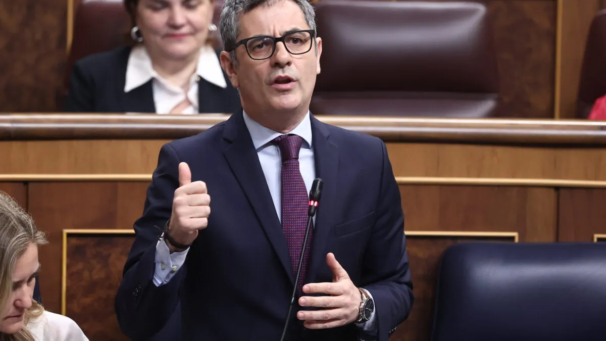 El PP exige a Bolaños que explique por qué en 2025 no tramitaron 127 normas de 199 previstas