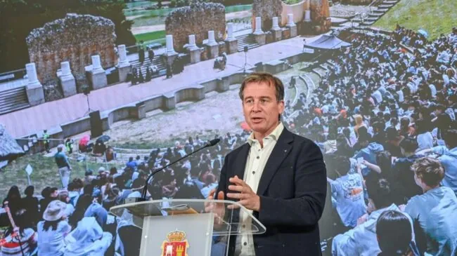 La Fiscalía archiva las diligencias contra el presidente de la Diputación de Burgos (PP)