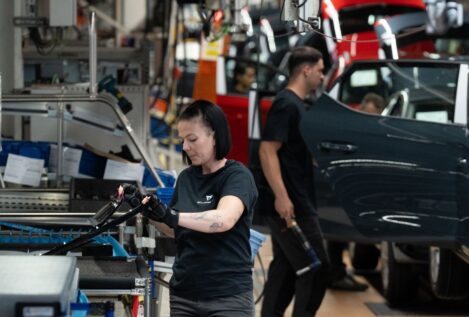 El encarecimiento de la energía pasa factura a la industria española mientras la europea resiste