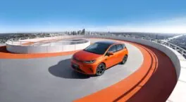 El BYD Dolphin G DM-i enchufable llega desde 18.700 euros para incomodar a media Europa