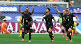Eustáquio mete a Canadá en octavos con un gol agónico ante Sudáfrica