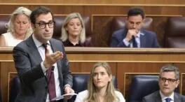 Cuerpo expresa su indignación y rabia ante los casos de corrupción que salpican al PSOE