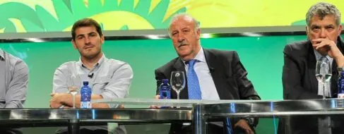 Casillas y Del Bosque se unen a la candidatura de Enrique Riquelme 