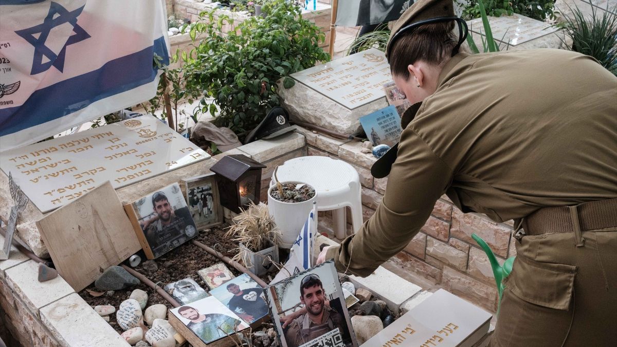 Muere un oficial israelí en el sur del Líbano, el primero desde el nuevo alto el fuego