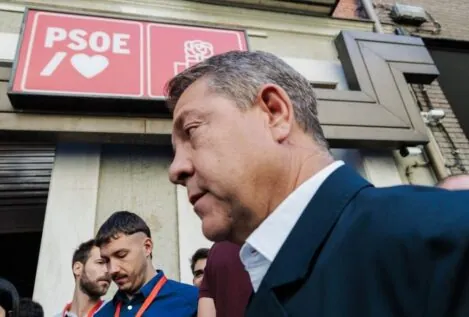 Page pide elecciones y querellarse contra Leire Díez a las puertas del Comité Federal