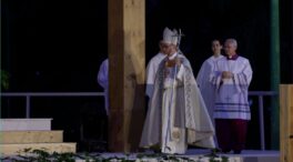 La vigilia de jóvenes de León XIV junto al Bernabéu, en imágenes