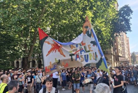 Una manifestación reclama en Pamplona «verdaderas condiciones para vivir en euskera»