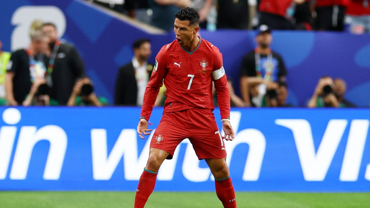 Cristiano rompe otro récord: único jugador de la historia en anotar en seis Mundiales
