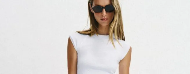 Ni vestidos ni vaqueros: Zara y Mango tienen las cuatro prendas imprescindibles del verano para combinar con sandalias y crear looks frescos y estilosos