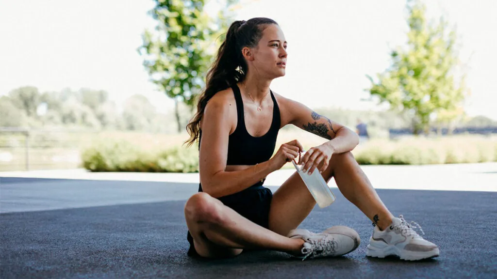 deportista-joven-entrenar-calor