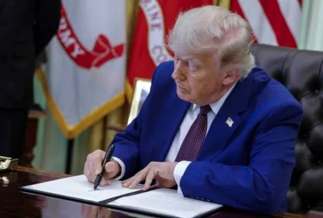 Anulada la política de Trump que pausó el proceso migratorio y de asilo de 39 países
