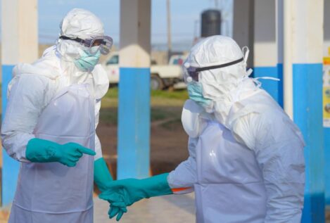 El Congo eleva a 452 los casos confirmados por ébola, incluyendo 82 muertes