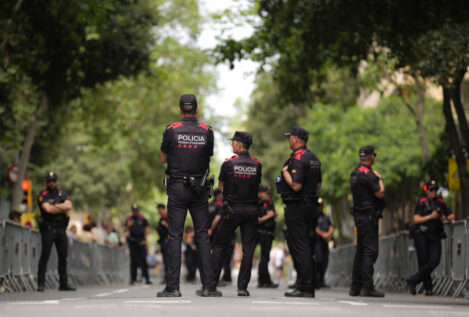 Cuatro detenidos en el despliegue policial «más grande de la historia» en Barcelona por el Papa