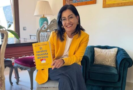 Ana Asensio, psicóloga: «Si quieres que tu cerebro mantenga su equilibrio emocional, por cada pensamiento negativo de 24 horas incorpora tres positivos»