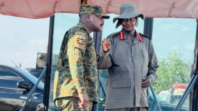 El jefe del Ejército de Uganda ordena el cierre de medios de comunicación independientes