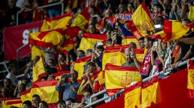 Burela, el pueblo que tendrá el corazón dividido en el partido entre España y Cabo Verde
