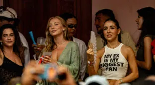 Ester Expósito responde a las críticas por su aparición en la 'casita' de Bad Bunny
