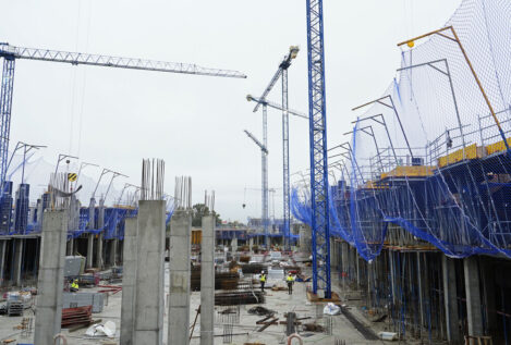 Vox frena el plan de pisos pequeños en Sevilla y propone construir edificios más altos