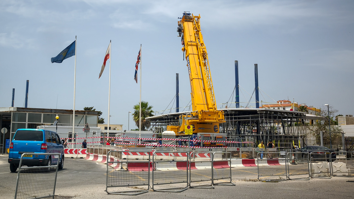 Cuenta atrás para la Verja: Interior acelera el desmontaje de los controles con Gibraltar