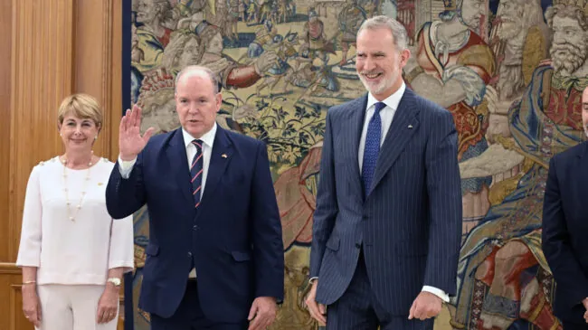 Los Reyes celebran junto a los príncipes de Mónaco 150 de años de relaciones diplomáticas