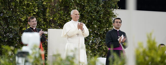 León XIV, desbordado por el cariño: «La Iglesia de Madrid ha hecho un golazo para siempre»