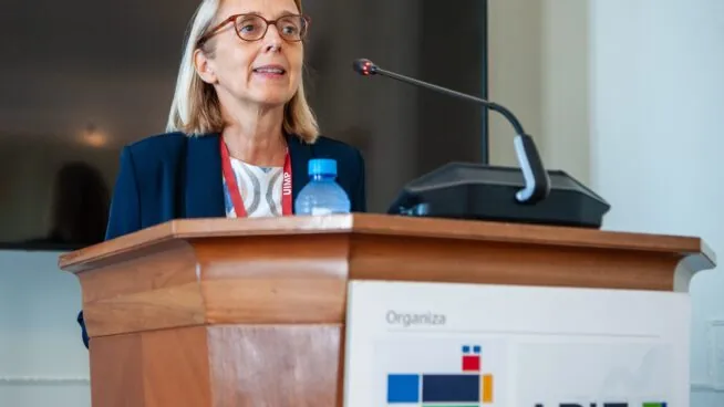 La Airef se alinea con el Gobierno y asegura que la economía va «mejor de lo previsto»
