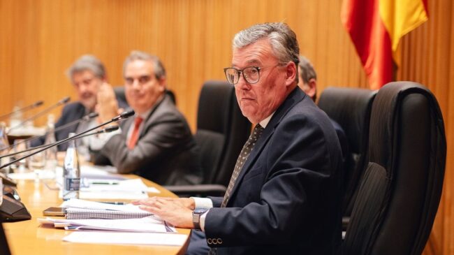 Muere Federico López de la Riva, secretario general del Pleno de Cibeles, a los 69 años
