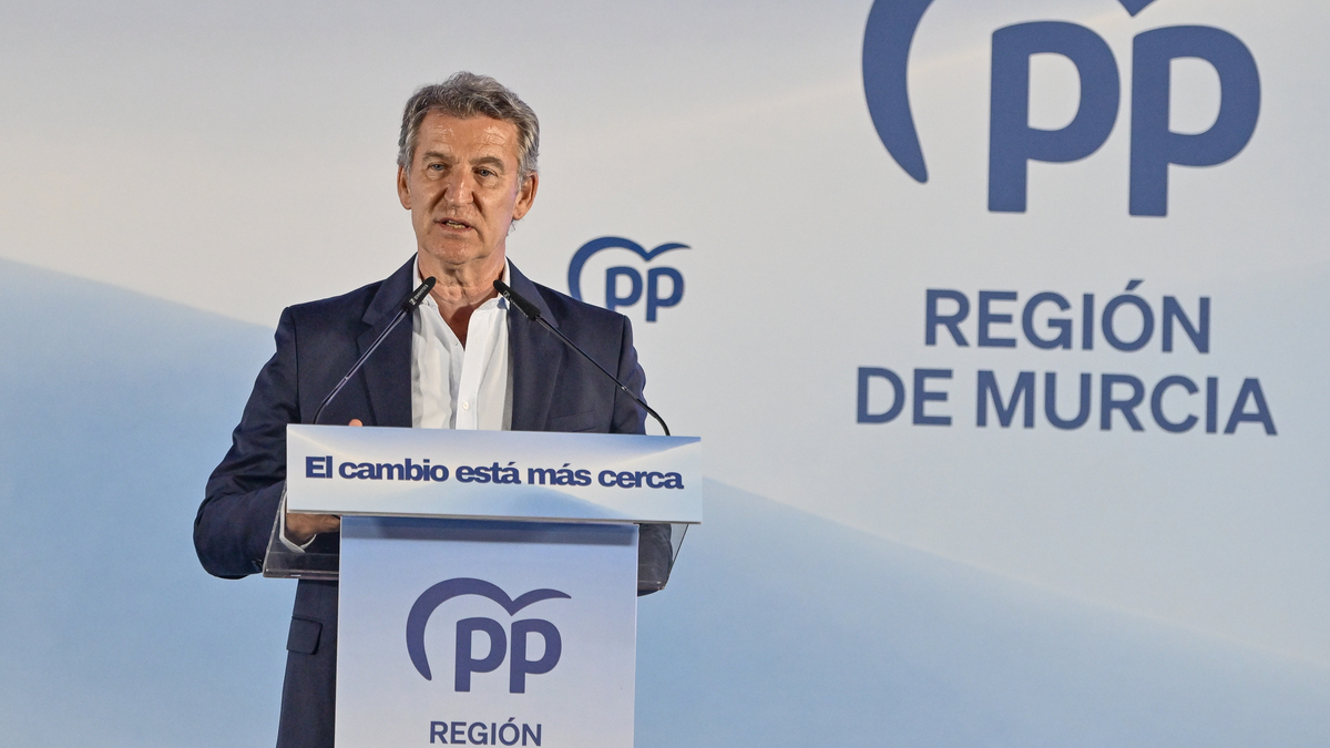 Feijóo: «El sanchismo ya tiene 121 imputados, los mismos que diputados»