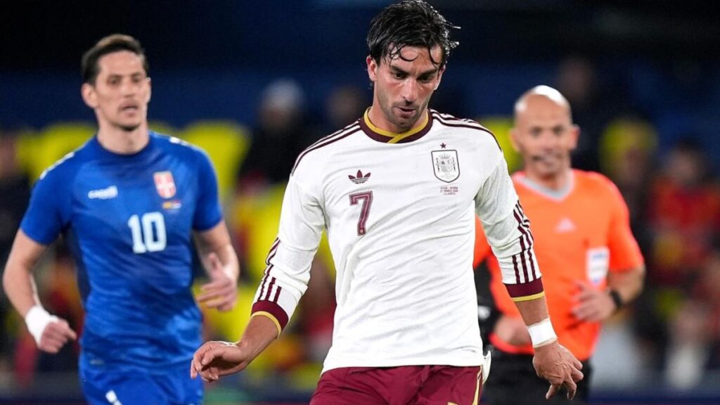 Ferran Torres con la camiseta de España