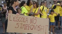 Nueva protesta de los docentes catalanes coincidiendo con la visita del papa a Barcelona