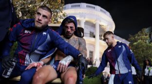 Ilia Topuria encaja en los jardines de la Casa Blanca su primera derrota