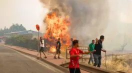 Regresan los medios aéreos a El Valle (Murcia) para la extinción del incendio forestal