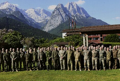 El jefe del Ejército de Tierra asiste a una reunión organizada por EEUU en plena tensión bilateral