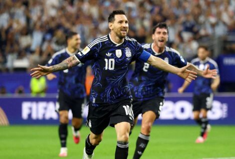 Messi sentencia una fase de grupos perfecta con una obra de arte contra Jordania