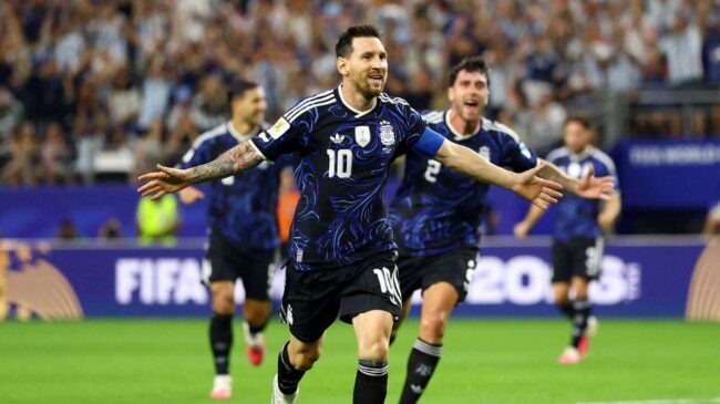 Messi sentencia una fase de grupos perfecta con una obra de arte contra Jordania