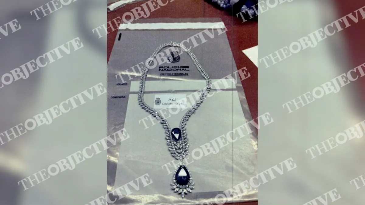 El increíble collar zambiano de Zapatero: 278.000 euros y 18 quilates