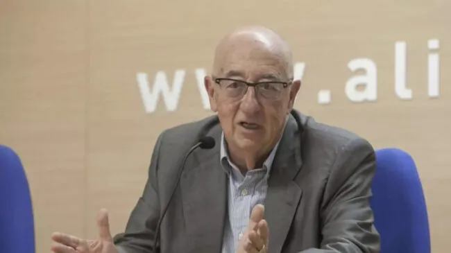 Piden ocho años de prisión para el expresidente de las Cortes valencianas por agresión sexual