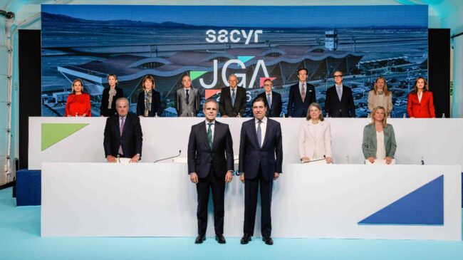 La junta de Sacyr aprueba el pago de dos dividendos en efectivo por 0,15 euros por acción