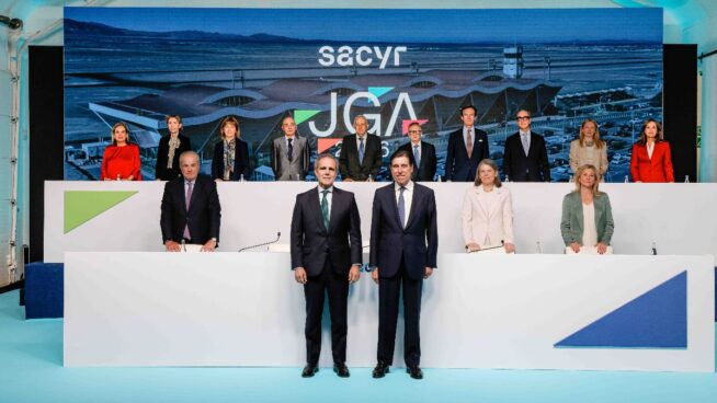 La junta de Sacyr aprueba el pago de dos dividendos en efectivo por 0,15 euros por acción