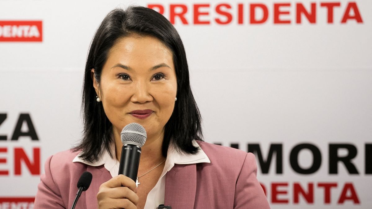 Fujimori, nueva presidenta de Perú tras imponerse por 50.000 votos a su rival