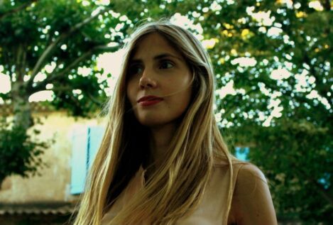 Paula Klein, ganadora del IV Premio Lumen de novela 2026 por 'El amor inventado'