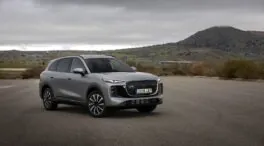 Lepas L8, la tercera bala china que Chery dispara con el silenciador de un coche premium